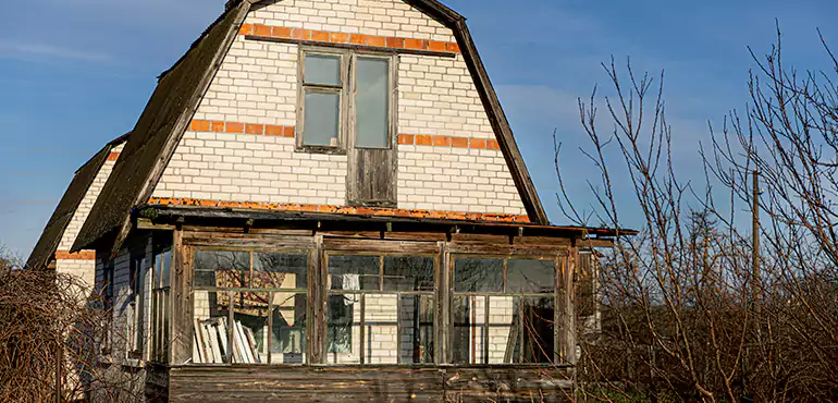 Own a Rental in Disrepair? We’ll Take It Off Your Hands in South Euclid